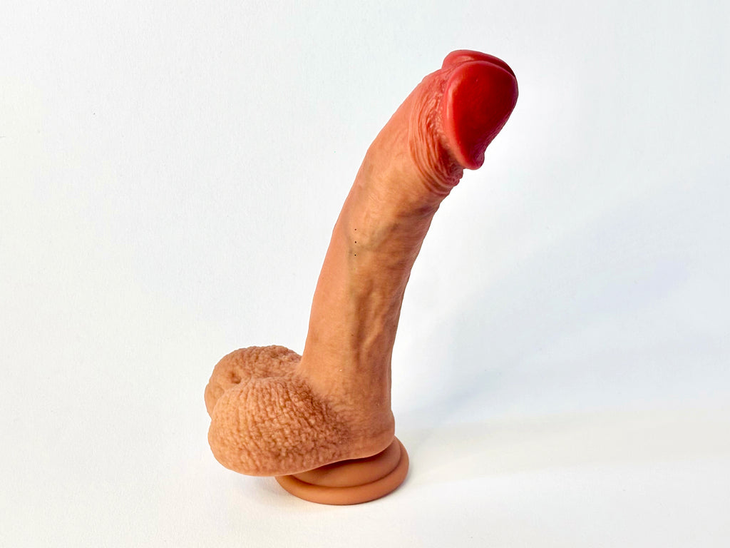 Hochwertiger Flüssigsilikon-Dildo - Pretty Beauty